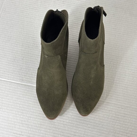 Violet & Red Cupid Bootie Boot Women's 7.5M Olive Suede Leather NWOB 9325 - Picture 10 of 13